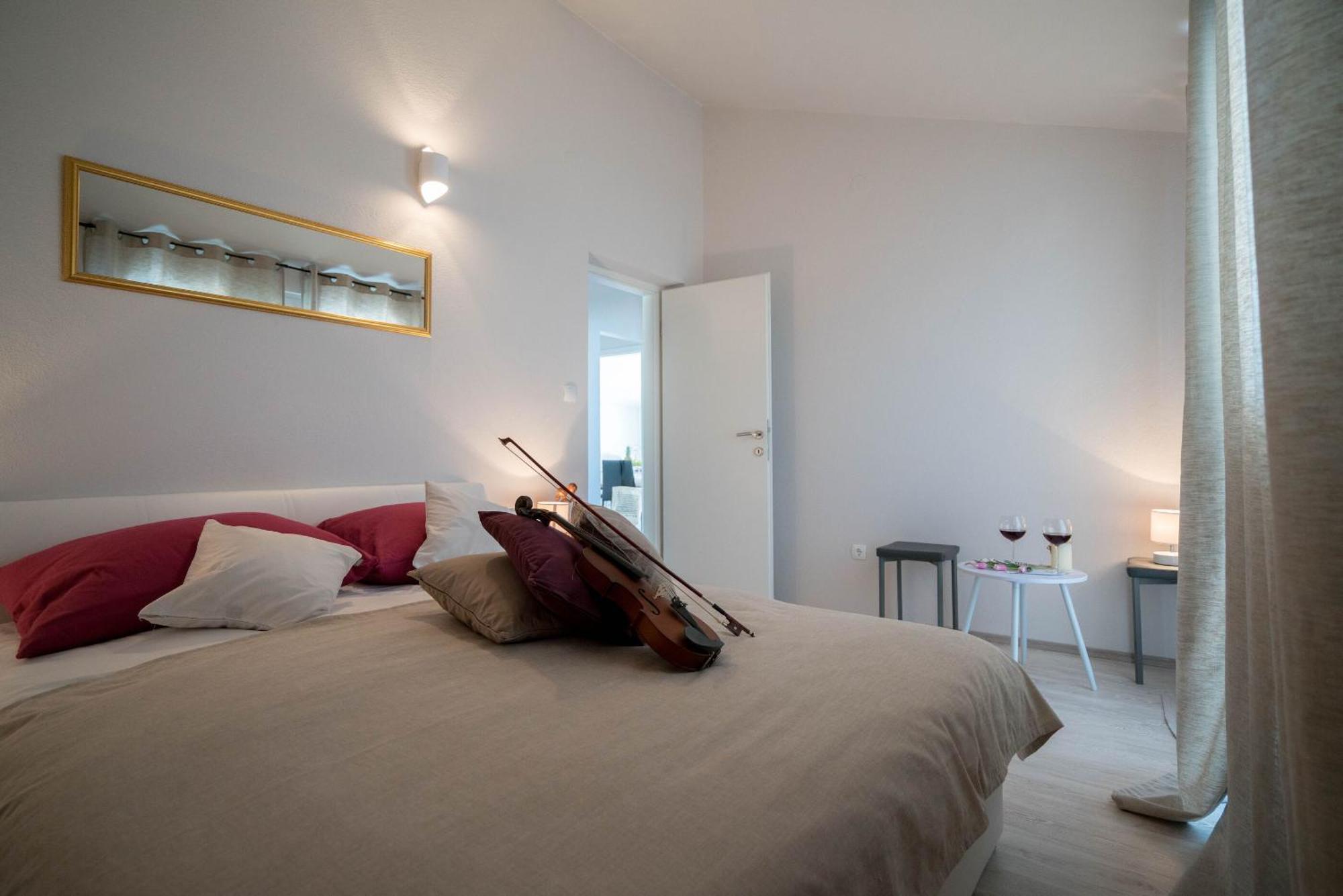 Apartments Sonata Omiš Eksteriør billede