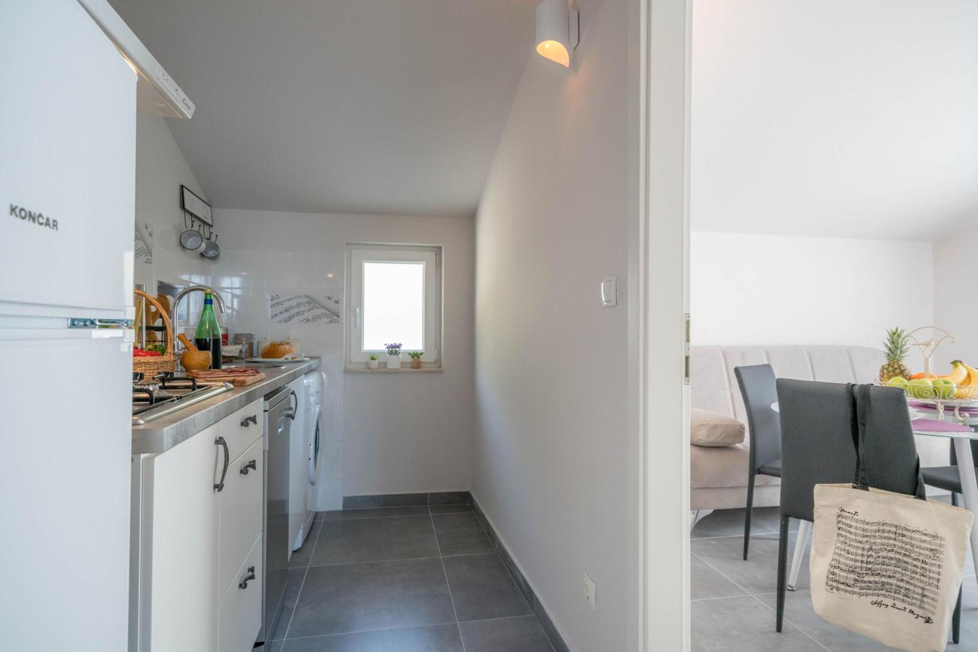 Apartments Sonata Omiš Eksteriør billede